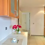 Colorlife Апартаменты *