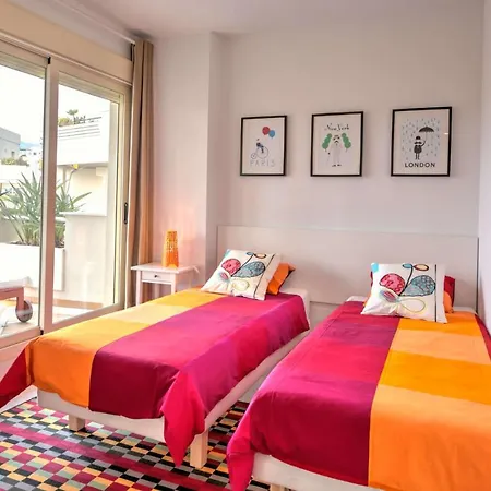 Colorlife Apartment *
